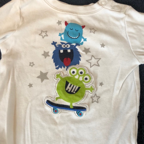 garanimals long sleeve onesie w/monsters - Picture 4 of 5